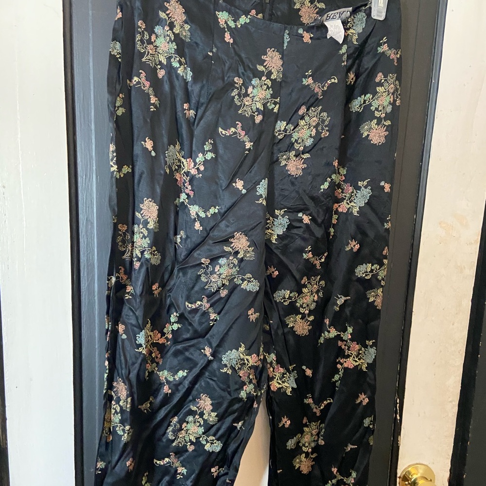 II Real womens pants